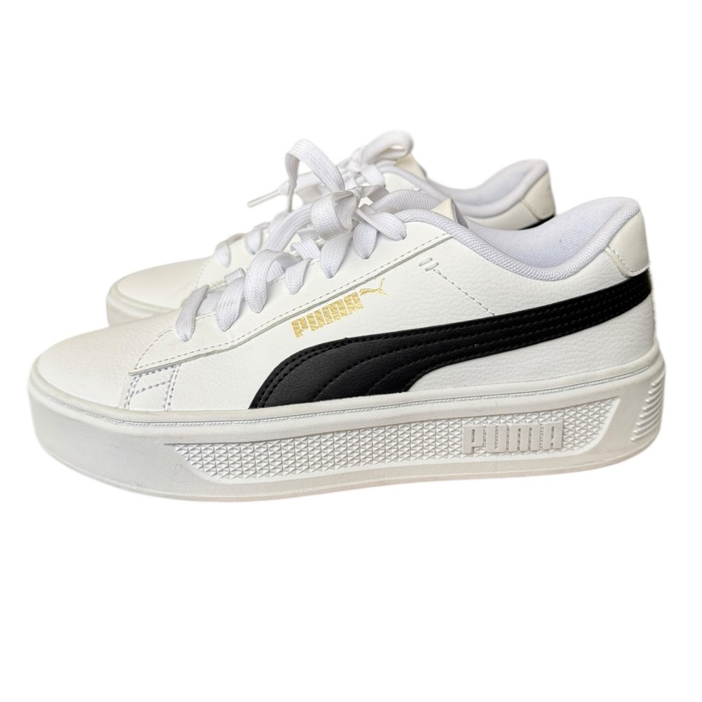 Puma Smash V3 Platform Sneaker Two Tone White & Black Women’s Size 8.5